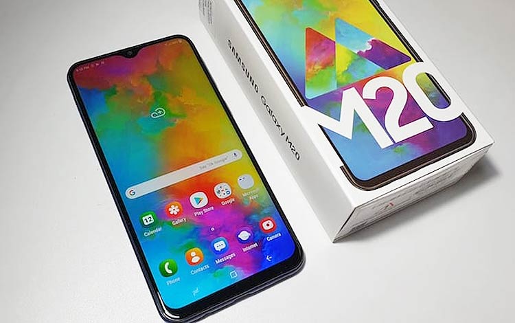 Smartphone Samsung Murah Terbaik 2019 - Galaxy M20
