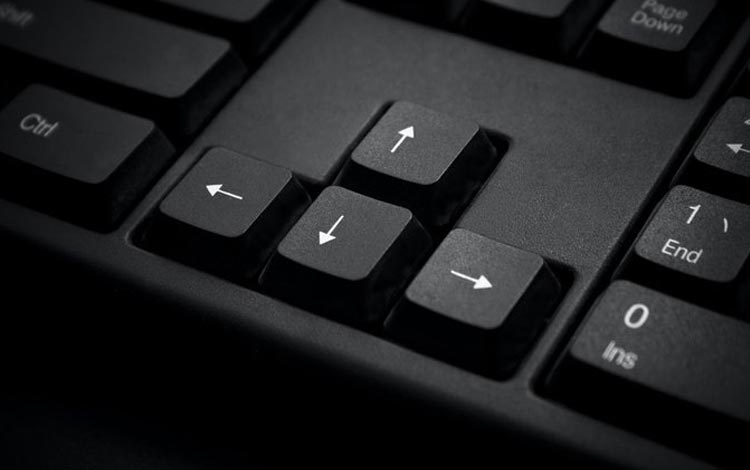 Ilustrasi tombol panah keyboard